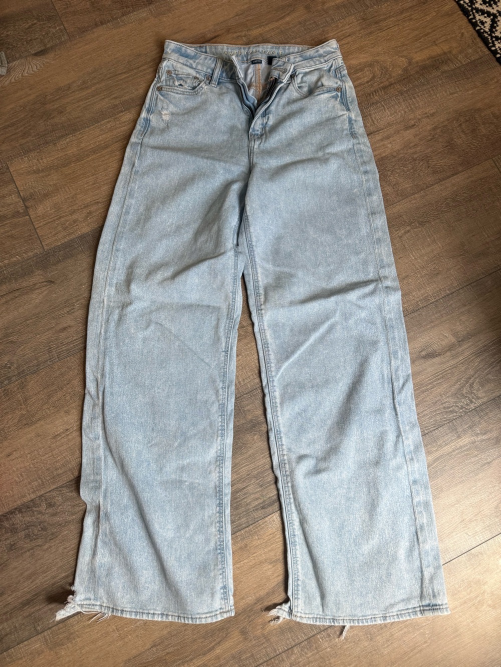 American Eagle Outfitters Light Wash Wide Leg Jeans
